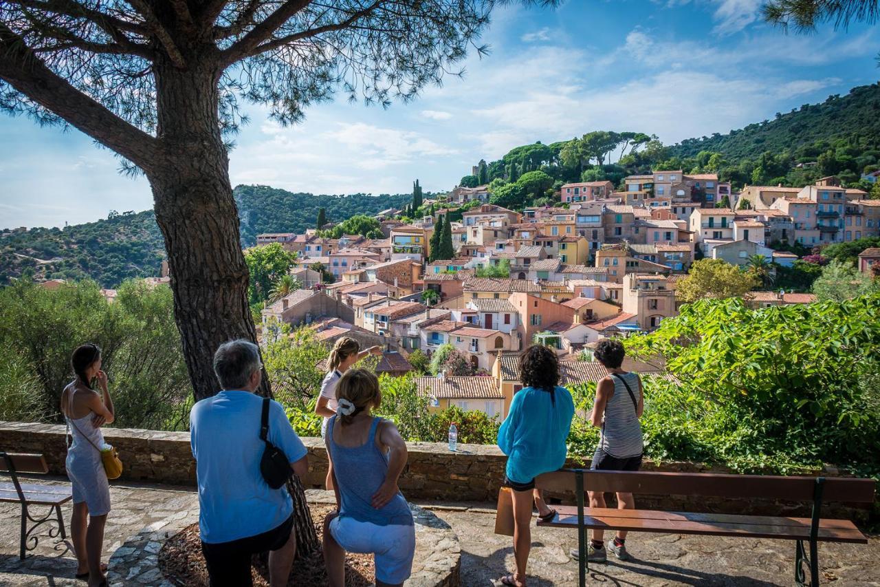 Studio Cabine Les Rives De La Faviere Piscine Et Tennis Les Pieds Dans L'Eau Bormes-les-Mimosas Bagian luar foto
